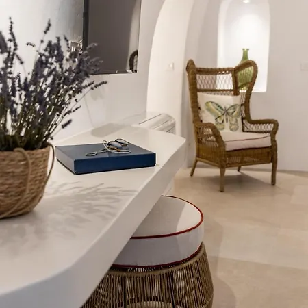 Mare 4* Oia (Santorini)