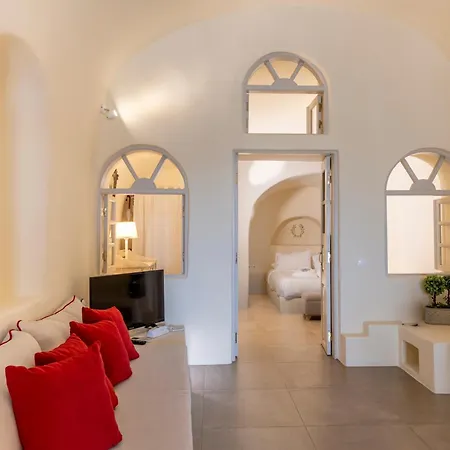 Mare (adults Only) Oia